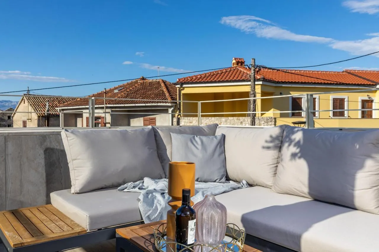 Villa Arca, Sea View/Sauna/Open/Closed/Heated Pool Nin 0*,  Croatia