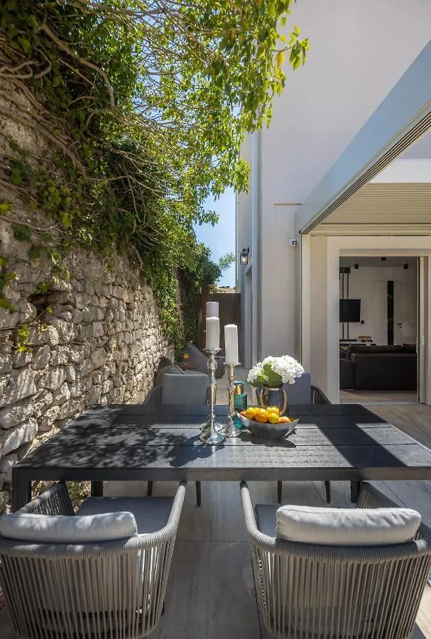 Villa Arca, Sea View/Sauna/Open/Closed/Heated Pool Nin
